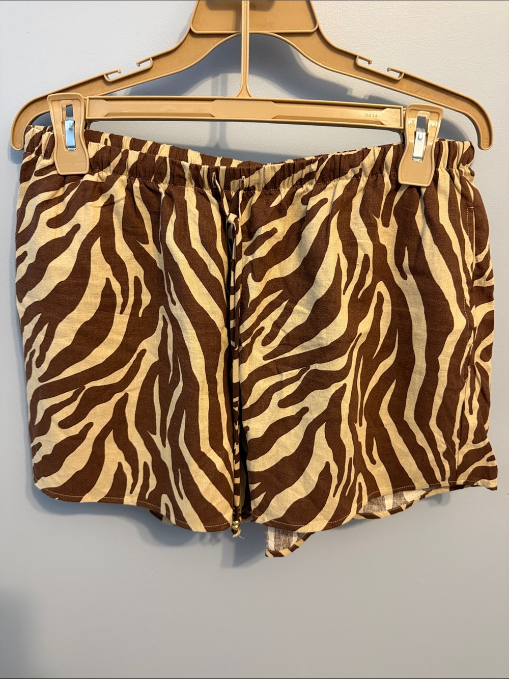 Shade & Shore Brown and Cream Zebra-Print Drawstring Shorts